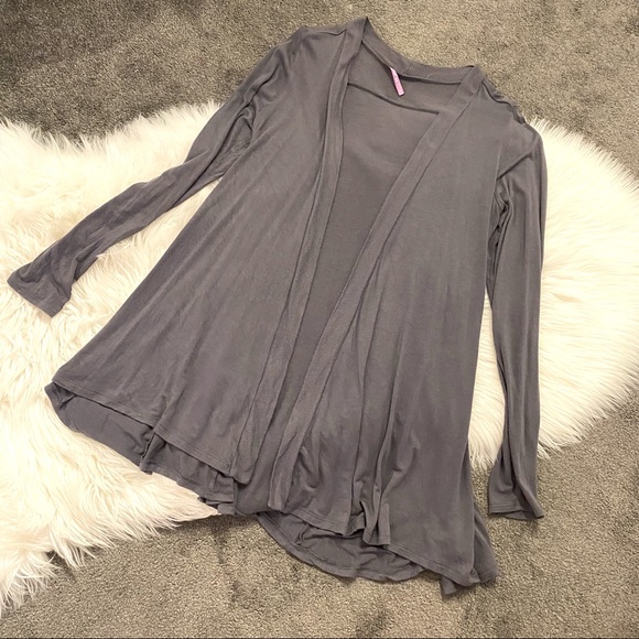 Smart Set Sweaters - Grey draping cardigan